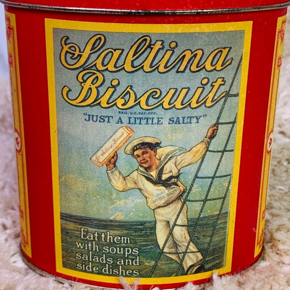 Retro Reprint Nabisco Saltine Cracker Tin - Picture 2 of 7